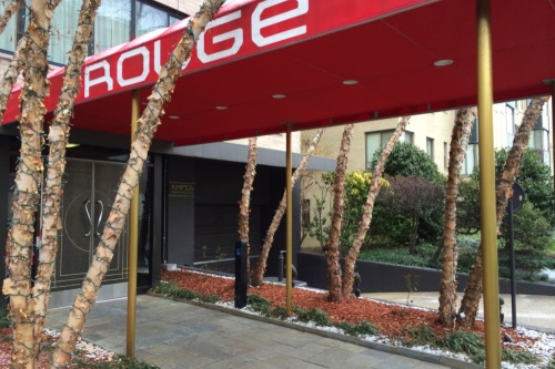 Hotel Rouge entree